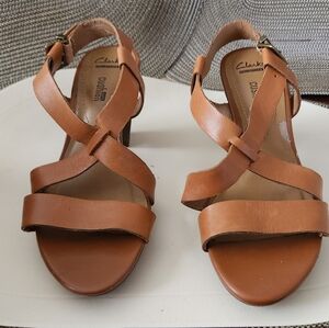Clarks Women's Tan Sandals